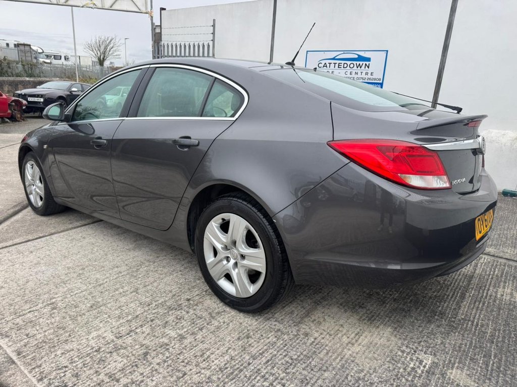 Used Vauxhall Insignia 2011 for sale - 77408288: Photo 3