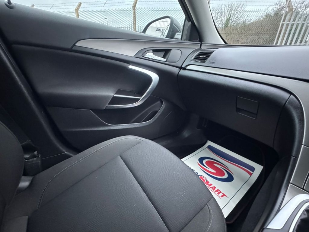 Used Vauxhall Insignia 2011 for sale - 77408288: Photo 43