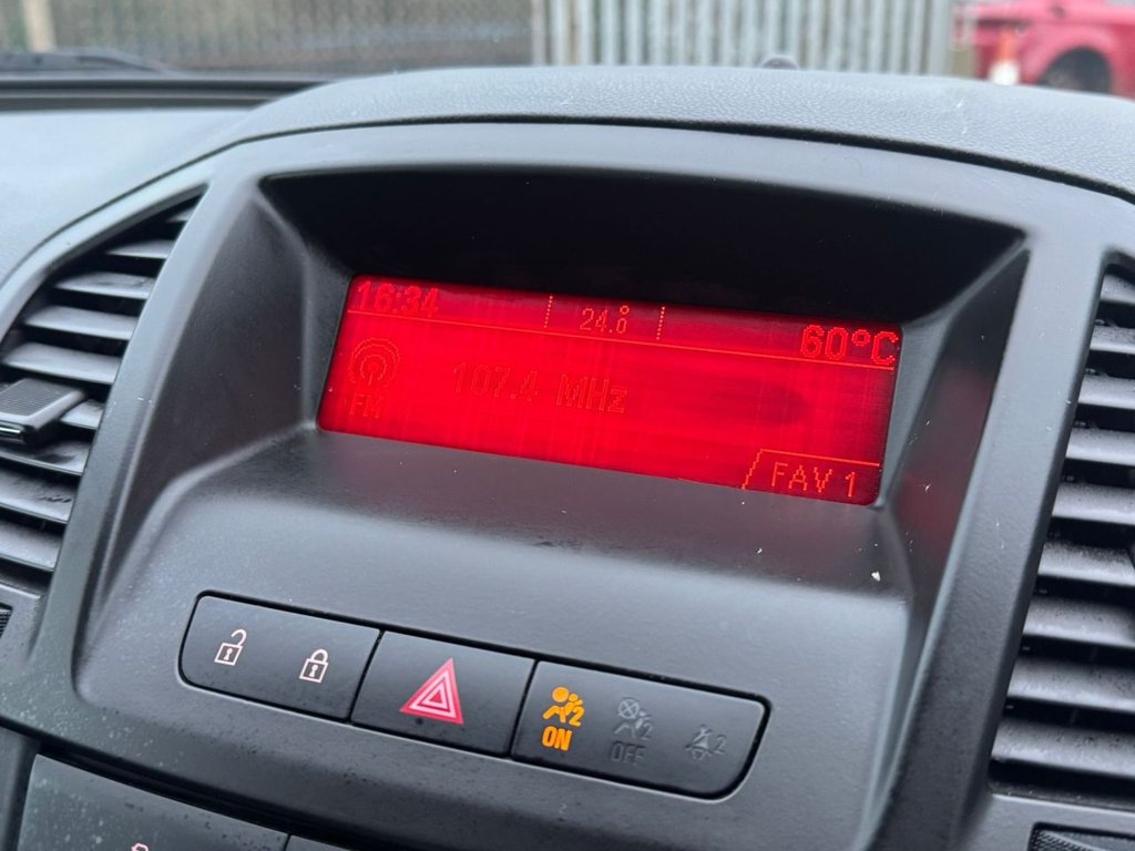 Used Vauxhall Insignia 2011 for sale - 77408288: Photo 46