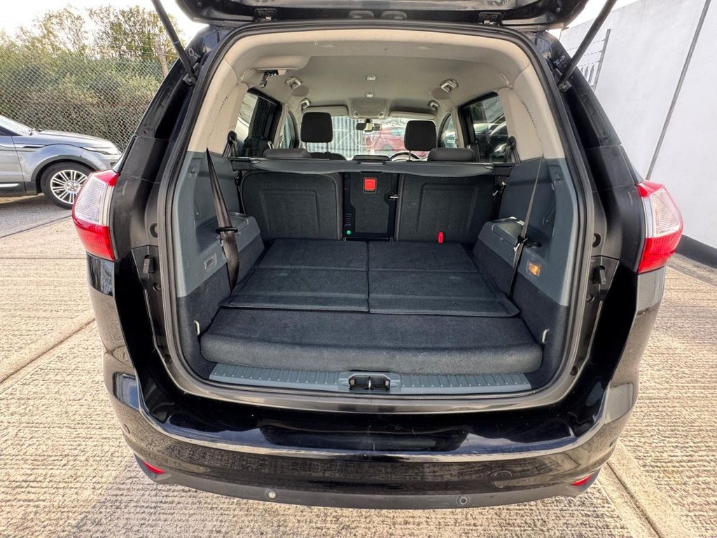 Used Ford Grand C-Max 2011 for sale - 75832447: Photo 7