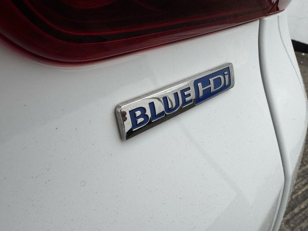 Used Peugeot 2008 2016 for sale - 76604618: Photo 7