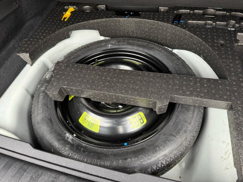 Used Peugeot 2008 2016 for sale - 76604618: Photo 9