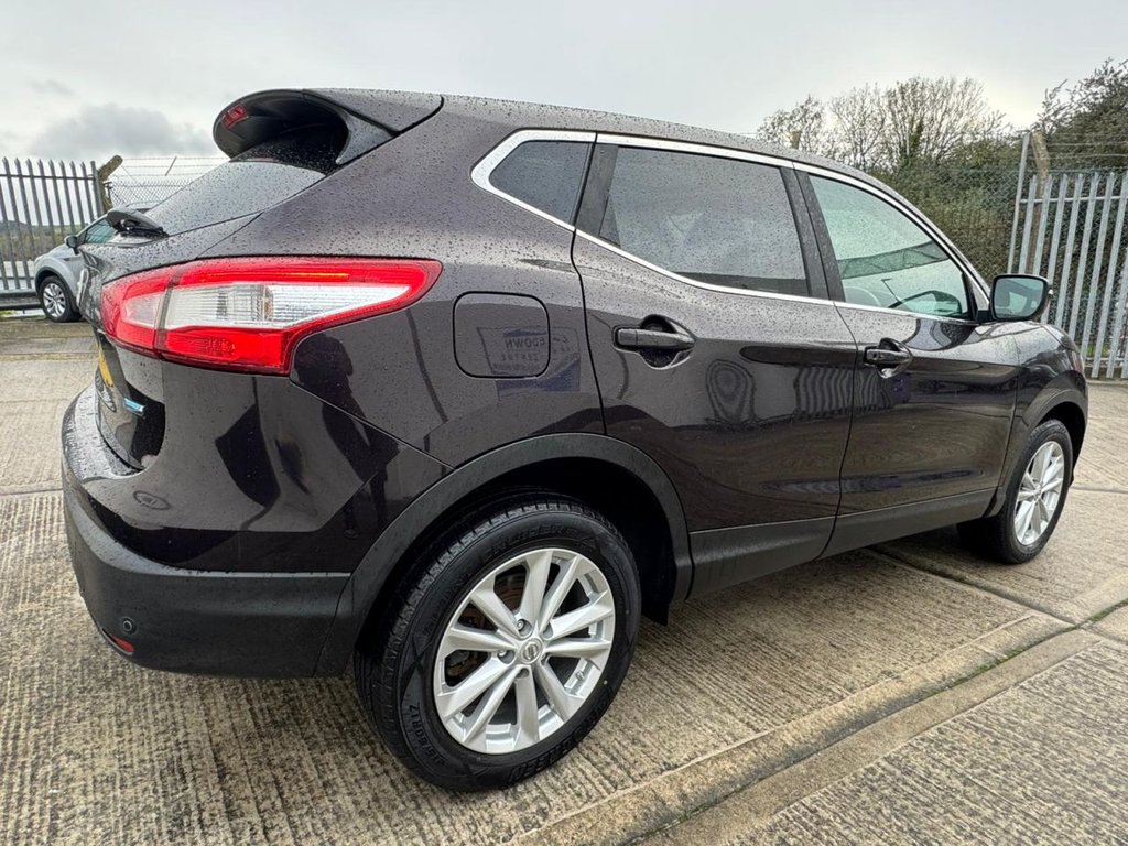 Used Nissan Qashqai 2015 for sale - 76610240: Photo 10