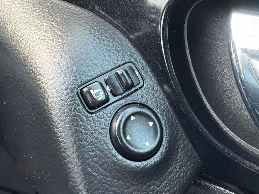 Used Nissan Qashqai 2015 for sale - 76610240: Photo 38