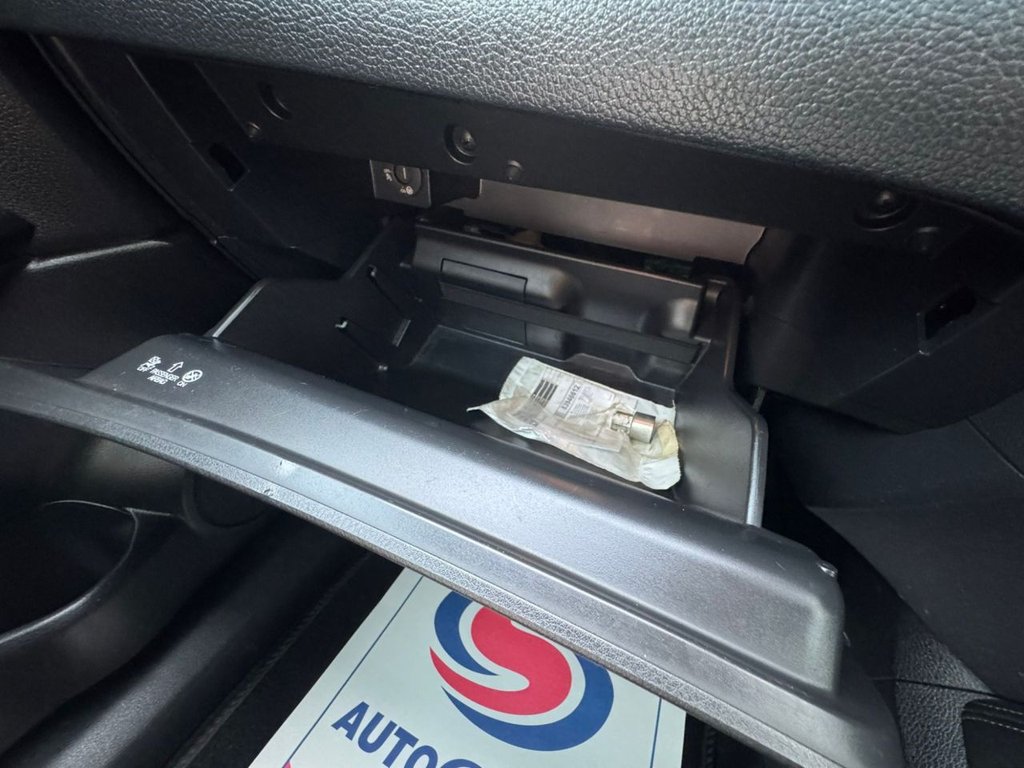 Used Nissan Qashqai 2015 for sale - 76610240: Photo 44