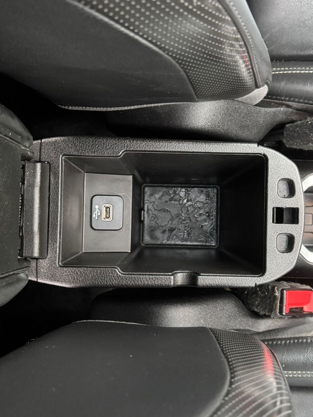 Used Jeep Renegade 2015 for sale - 77920229: Photo 34