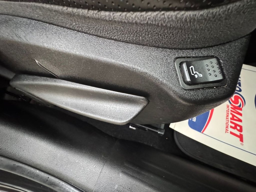 Used Jeep Renegade 2015 for sale - 77920229: Photo 40