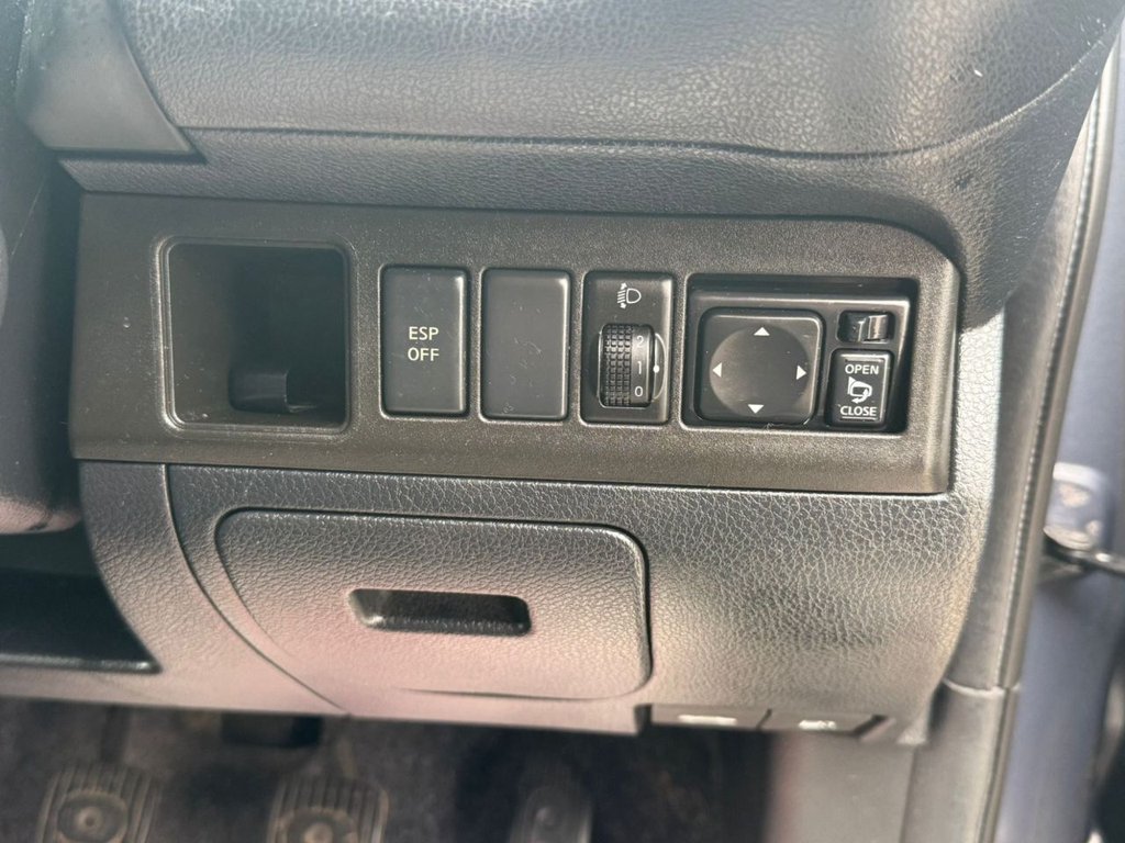 Used Nissan Note 2011 for sale - 76241427: Photo 41