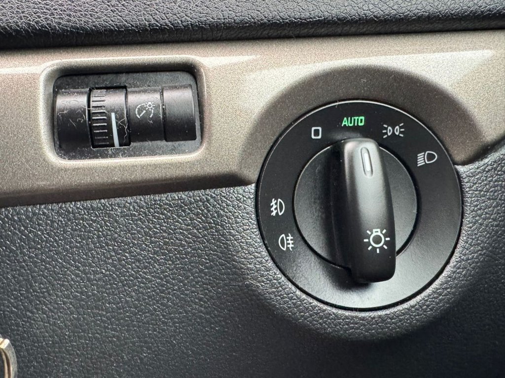 Used Skoda Yeti 2014 for sale - 77608941: Photo 40