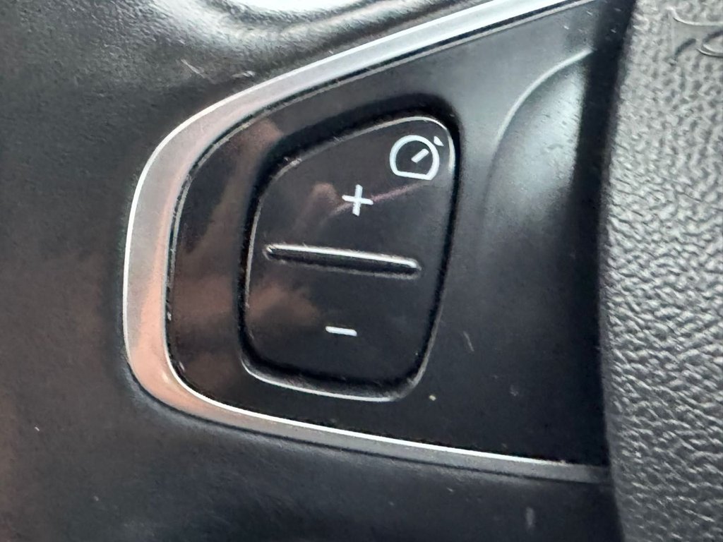 Used Renault Captur 2018 for sale - 77280793: Photo 23