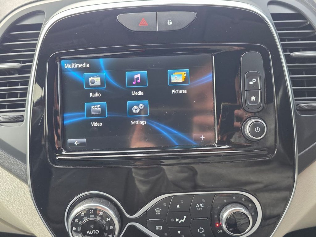 Used Renault Captur 2018 for sale - 77280793: Photo 32