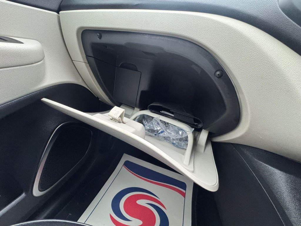 Used Renault Captur 2018 for sale - 77280793: Photo 43