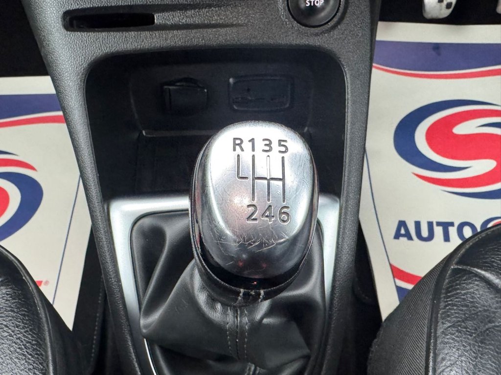 Used Renault Captur 2018 for sale - 77280793: Photo 47