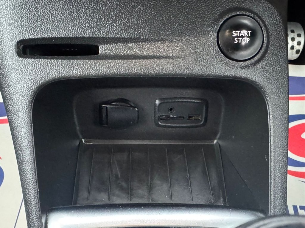 Used Renault Captur 2018 for sale - 77280793: Photo 48