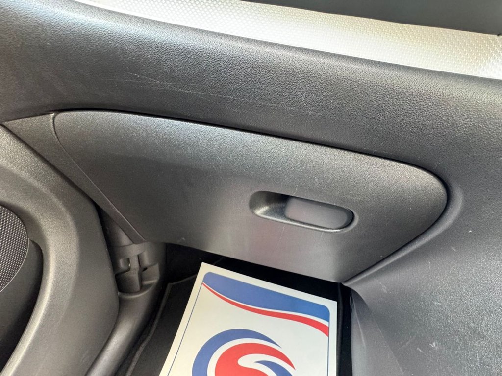 Used Citroen C3 Picasso 2017 for sale - 77655043: Photo 36