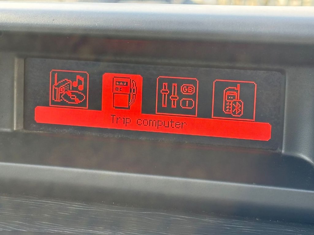 Used Citroen C3 Picasso 2017 for sale - 77655043: Photo 40