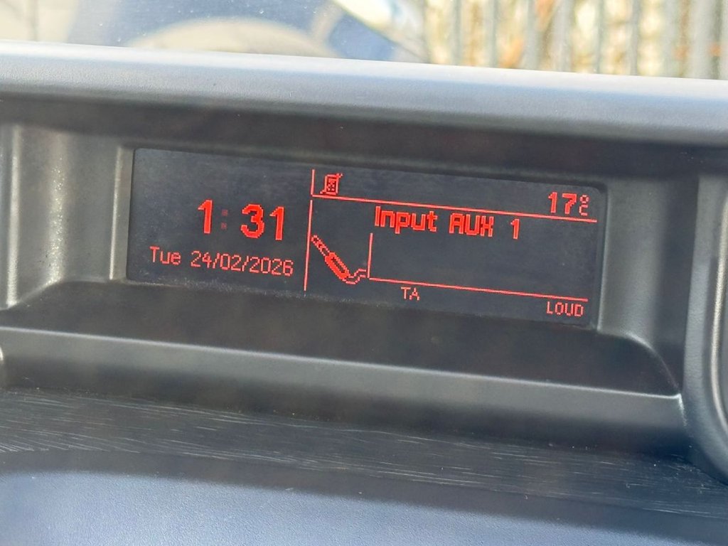 Used Citroen C3 Picasso 2017 for sale - 77655043: Photo 43