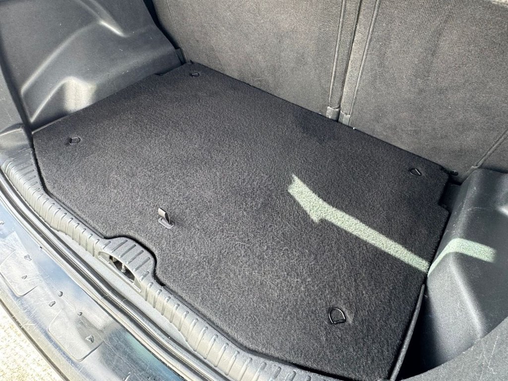 Used Citroen C3 Picasso 2017 for sale - 77655043: Photo 7