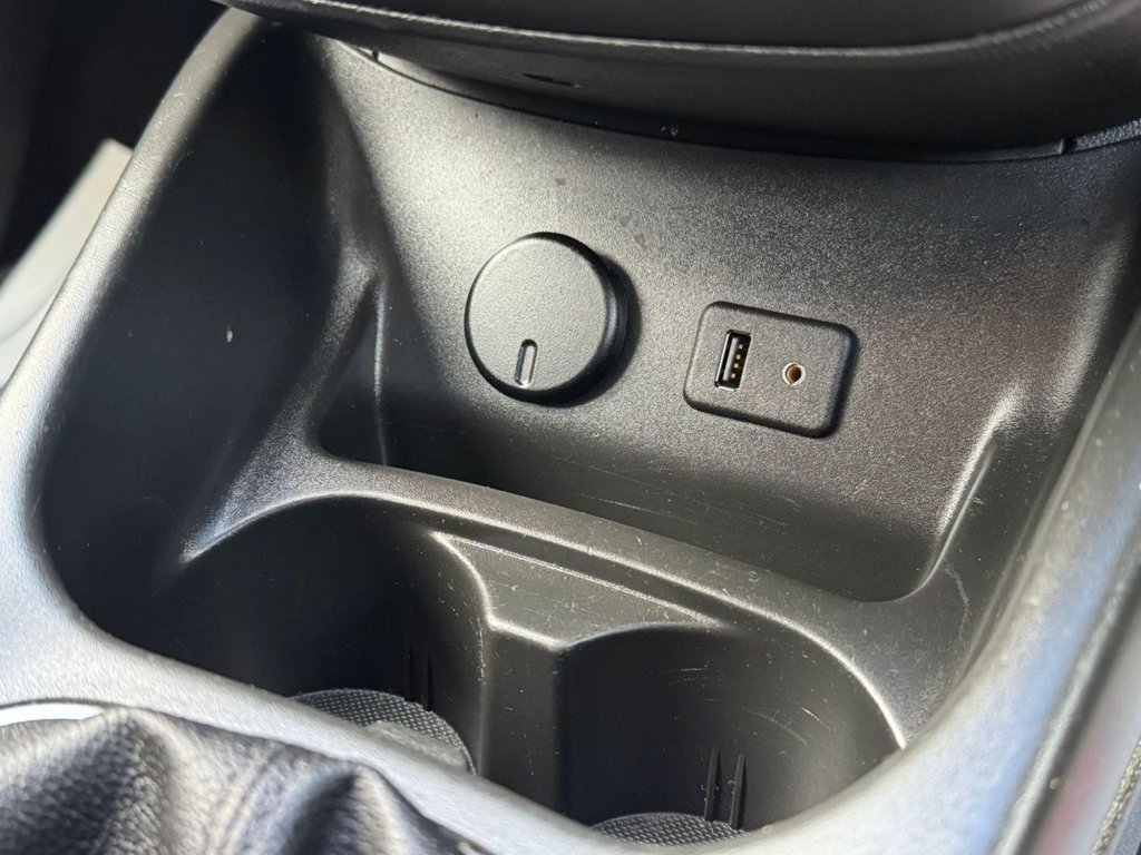 Used Vauxhall Corsa 2015 for sale - 76740286: Photo 32