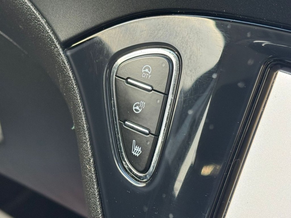 Used Vauxhall Corsa 2015 for sale - 76740286: Photo 33