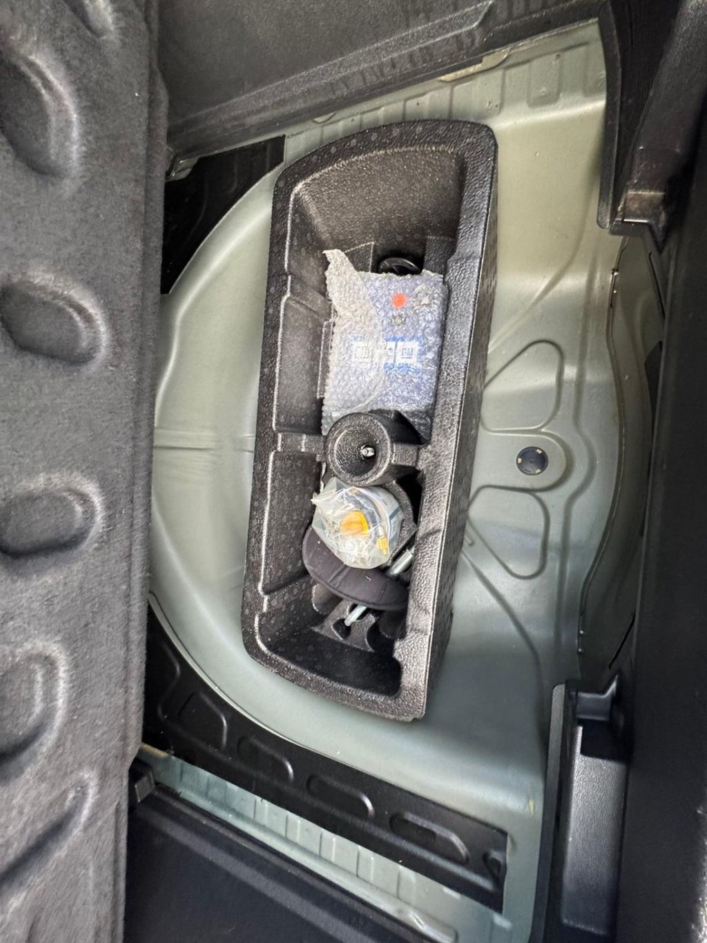 Used Vauxhall Corsa 2015 for sale - 76740286: Photo 8