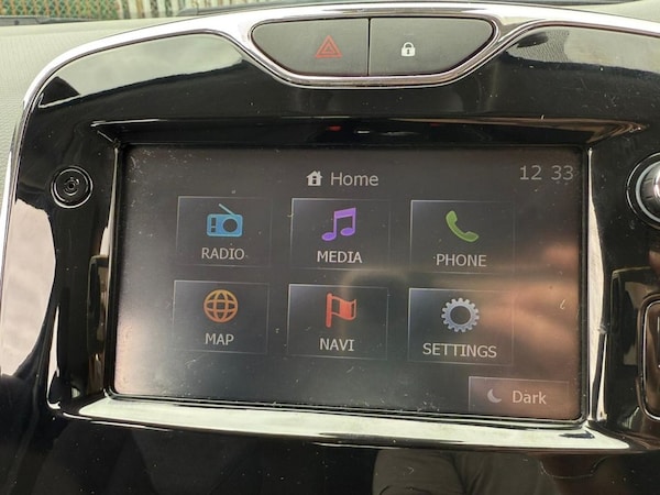 Used Renault Clio 2013 for sale - 75275560: Photo 24