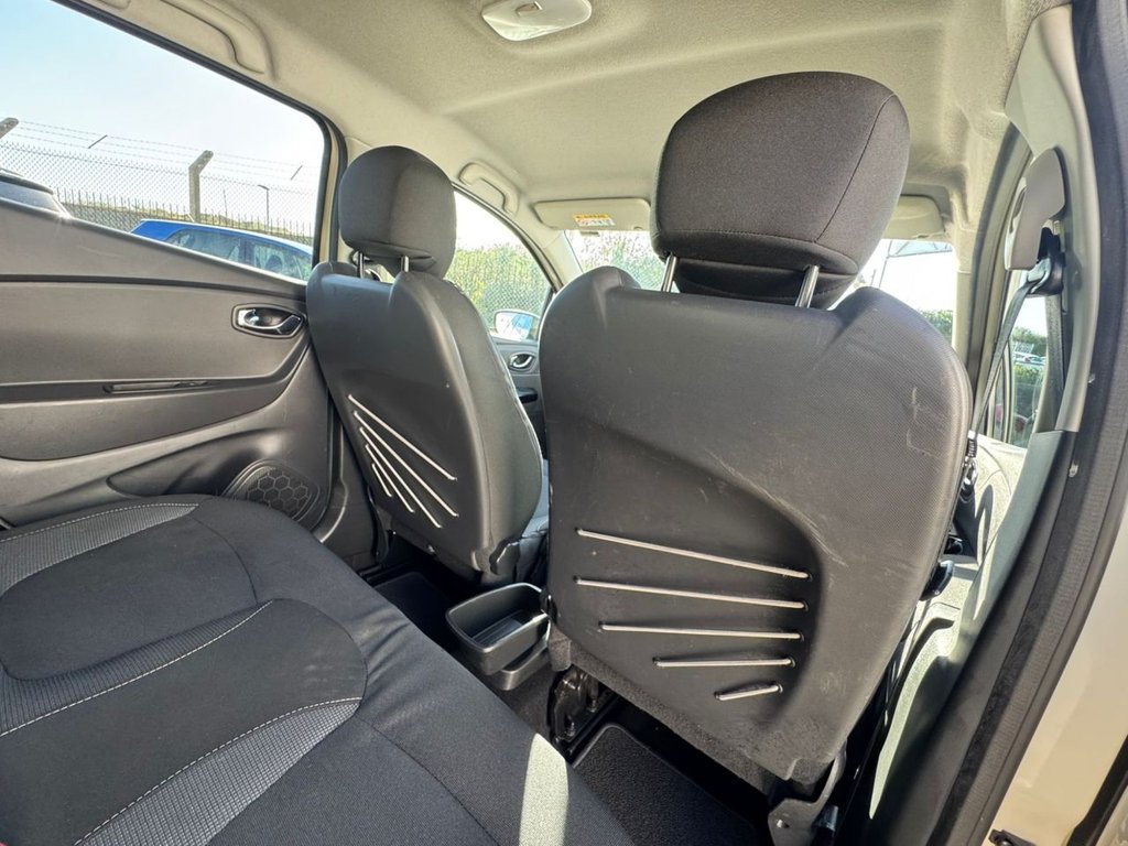 Used Renault Captur 2015 for sale - 76356704: Photo 15