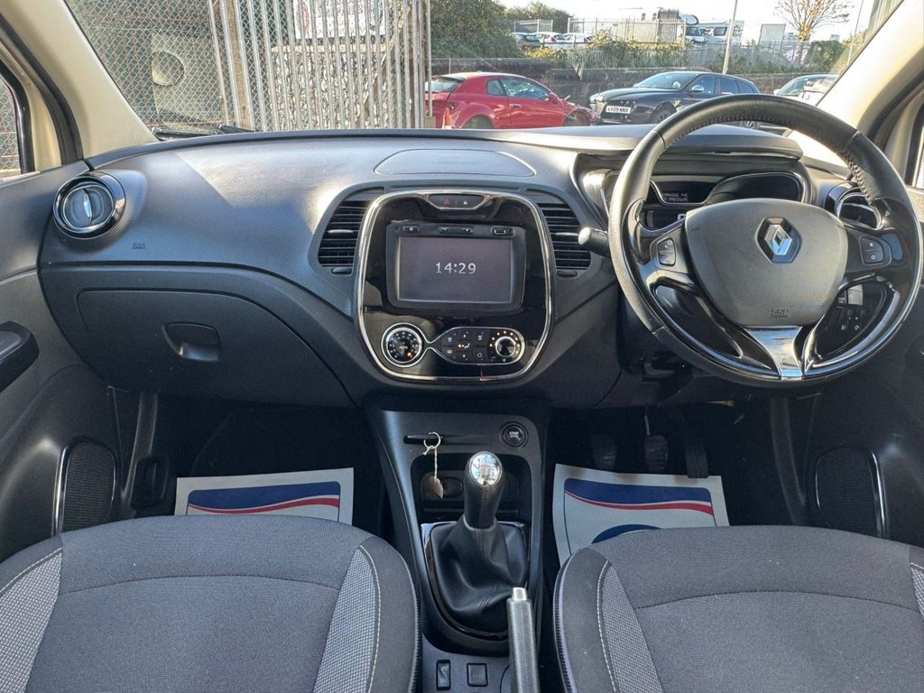 Used Renault Captur 2015 for sale - 76356704: Photo 17