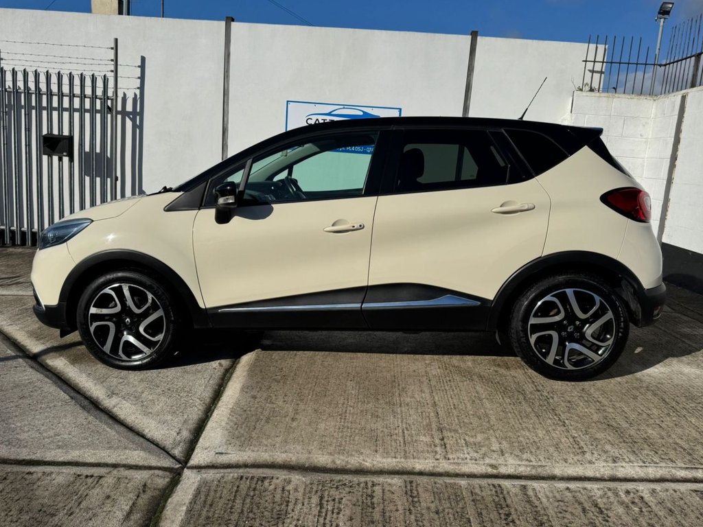 Used Renault Captur 2015 for sale - 76356704: Photo 2
