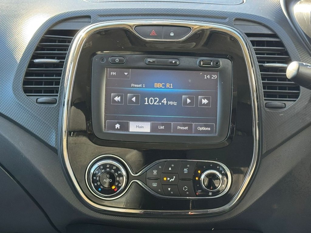 Used Renault Captur 2015 for sale - 76356704: Photo 22