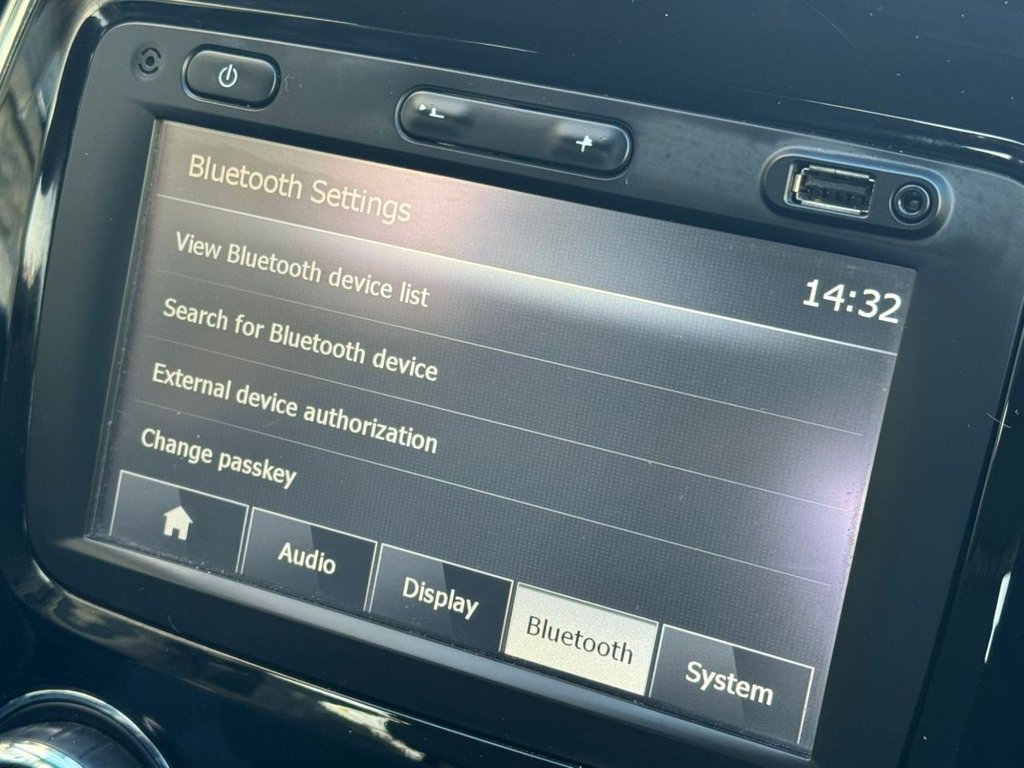 Used Renault Captur 2015 for sale - 76356704: Photo 26