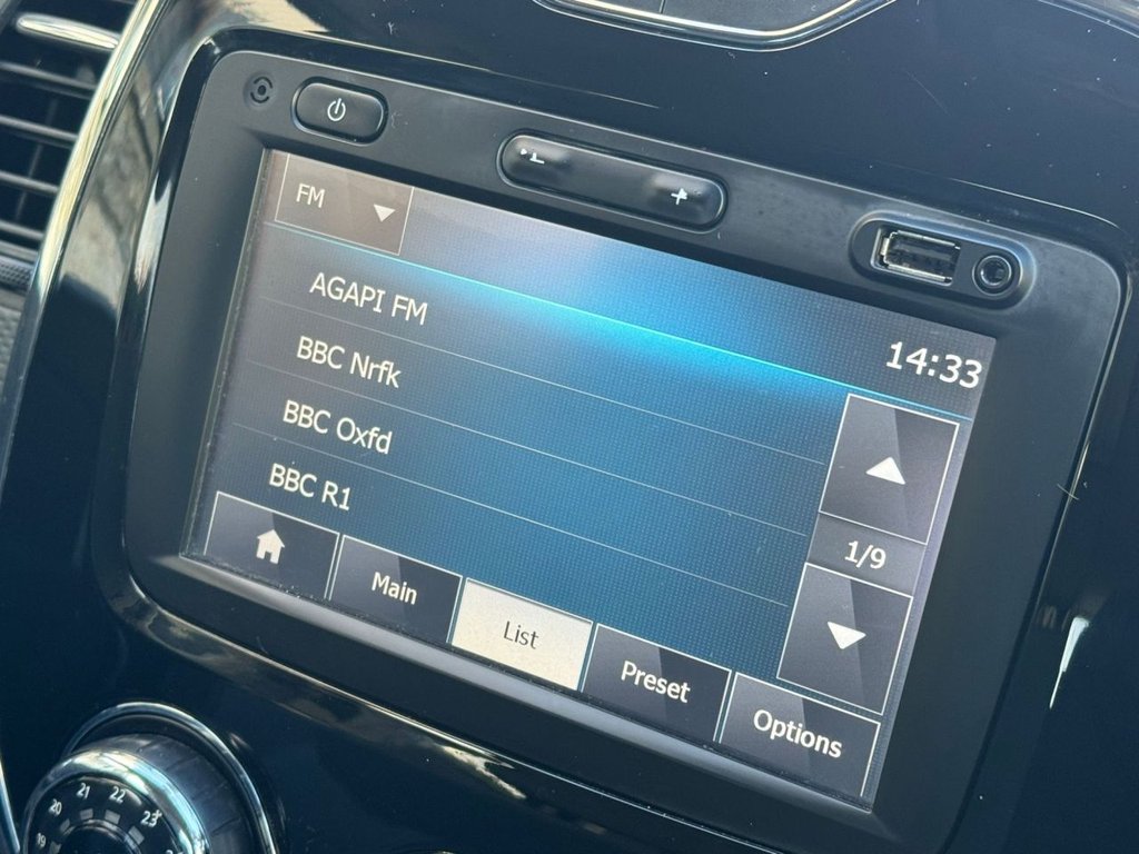 Used Renault Captur 2015 for sale - 76356704: Photo 28