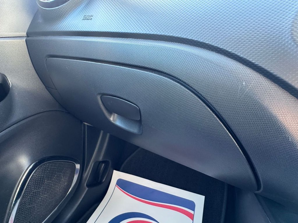 Used Renault Captur 2015 for sale - 76356704: Photo 38