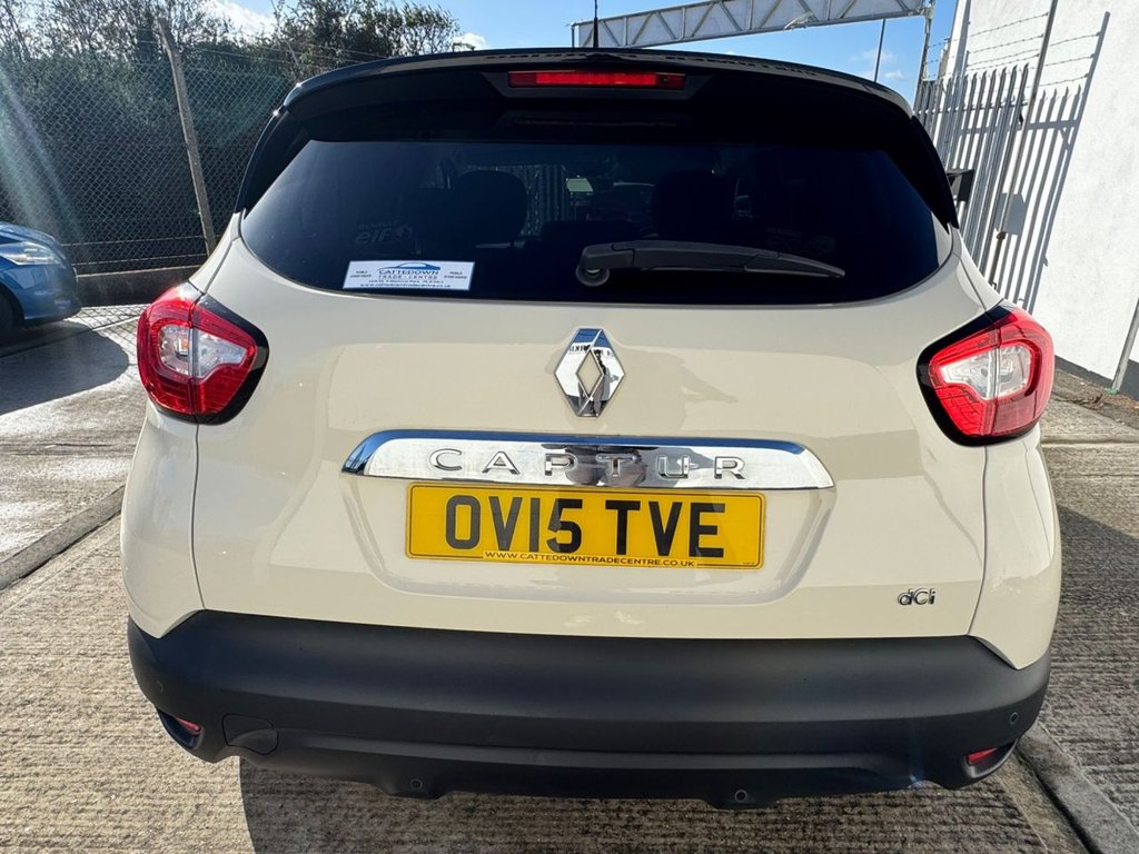 Used Renault Captur 2015 for sale - 76356704: Photo 4