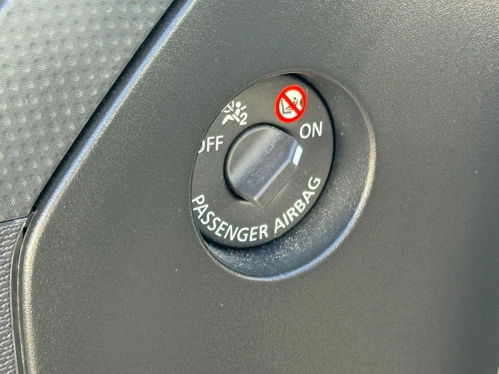 Used Renault Captur 2015 for sale - 76356704: Photo 45