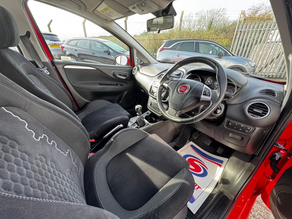 Used Fiat Punto 2015 for sale - 78008760: Photo 28