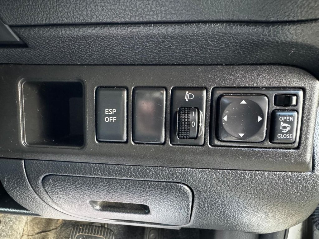 Used Nissan Note 2011 for sale - 76821163: Photo 25