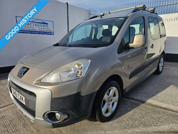 Used Peugeot Partner Tepee 2011 for sale - 75596667: Photo