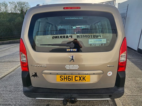 Used Peugeot Partner Tepee 2011 for sale - 75596667: Photo 4