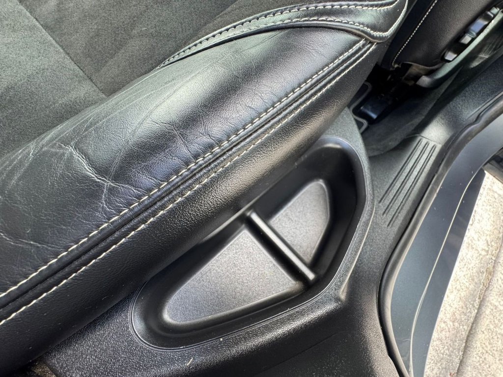 Used Volvo V40 2014 for sale - 78056474: Photo 16