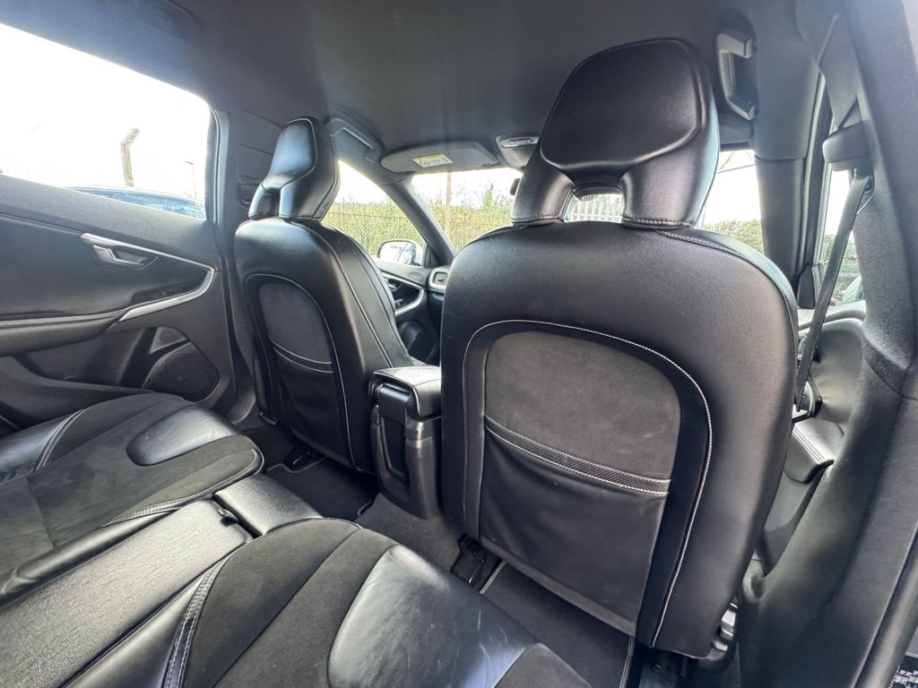 Used Volvo V40 2014 for sale - 78056474: Photo 20