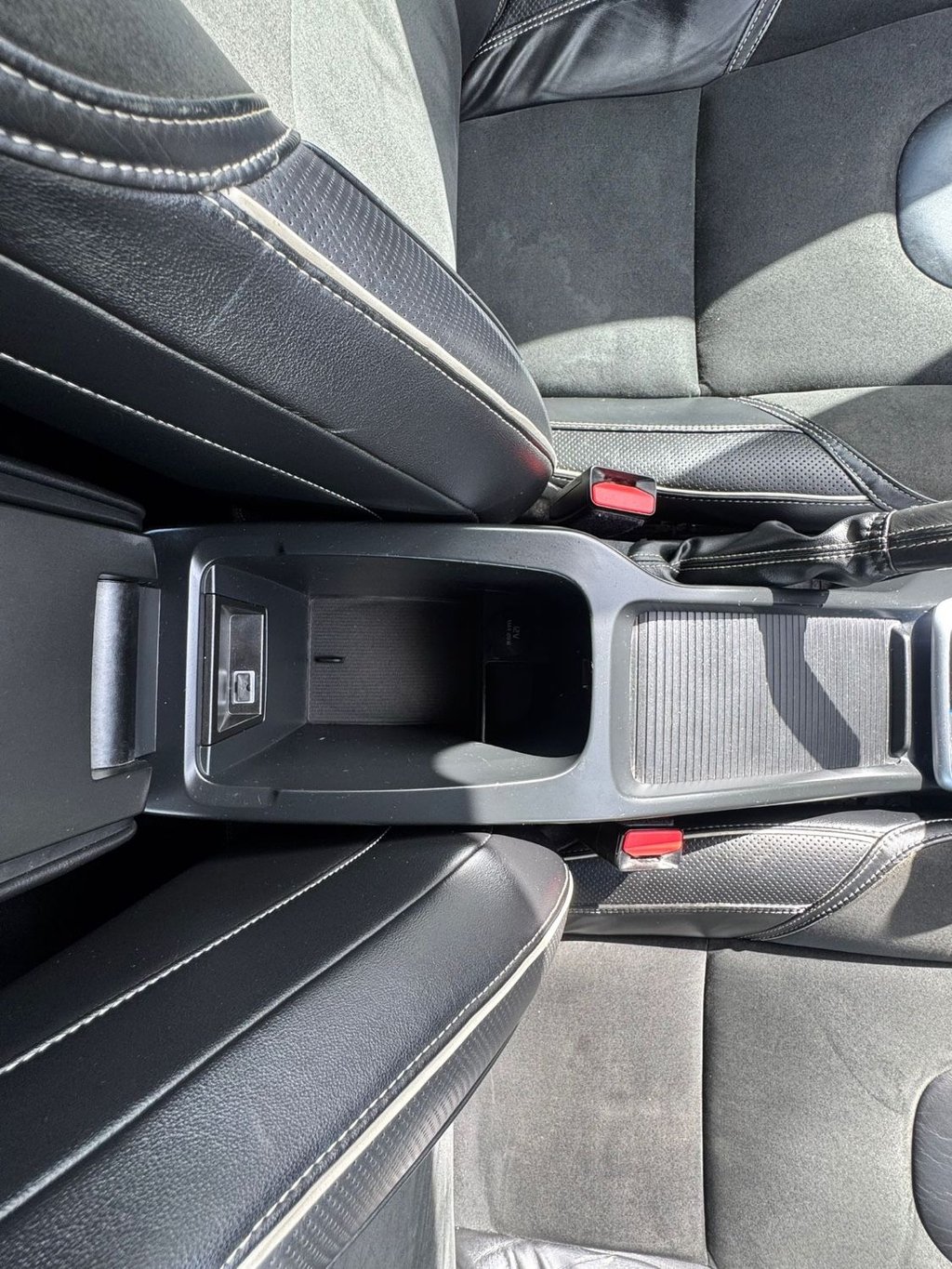 Used Volvo V40 2014 for sale - 78056474: Photo 22