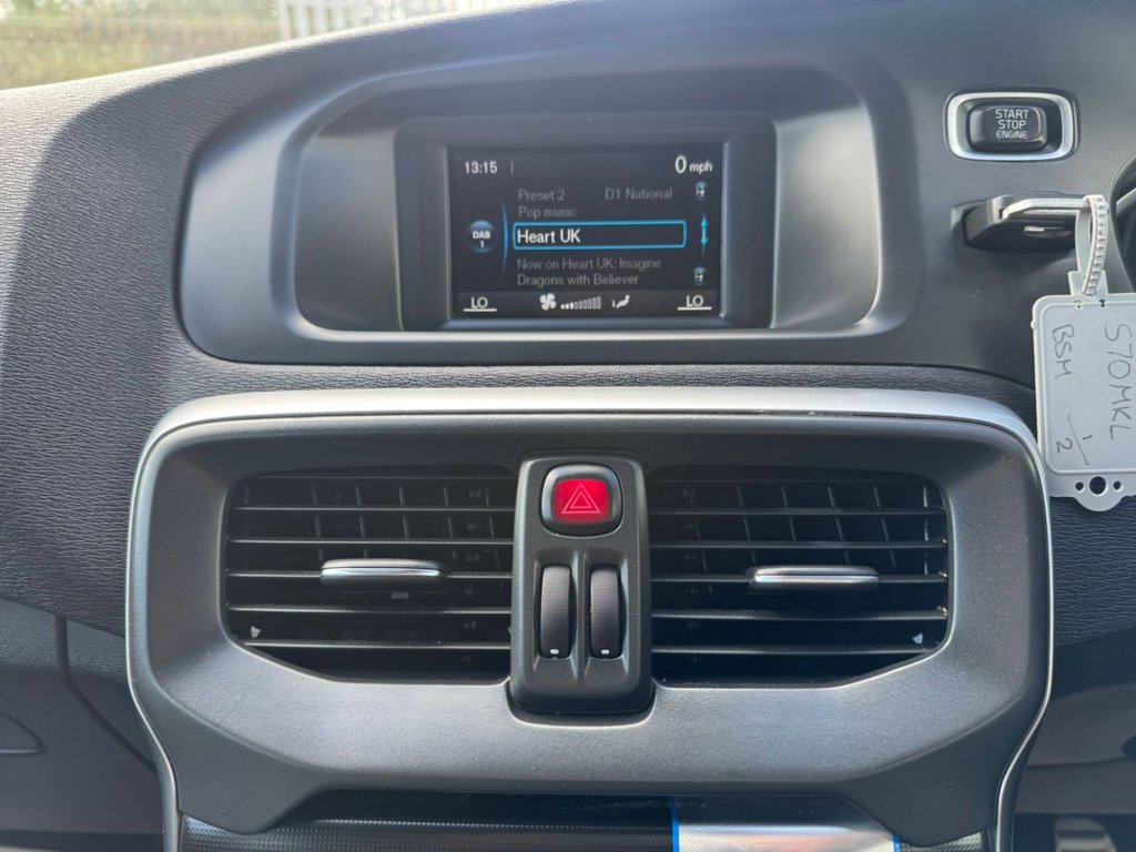 Used Volvo V40 2014 for sale - 78056474: Photo 27