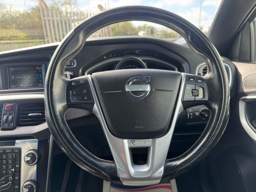 Used Volvo V40 2014 for sale - 78056474: Photo 31