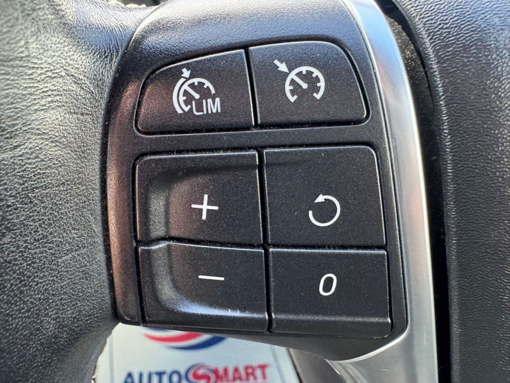 Used Volvo V40 2014 for sale - 78056474: Photo 33