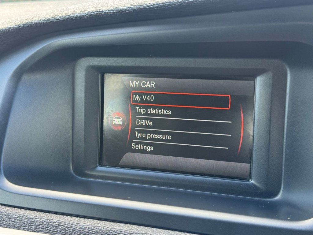 Used Volvo V40 2014 for sale - 78056474: Photo 44