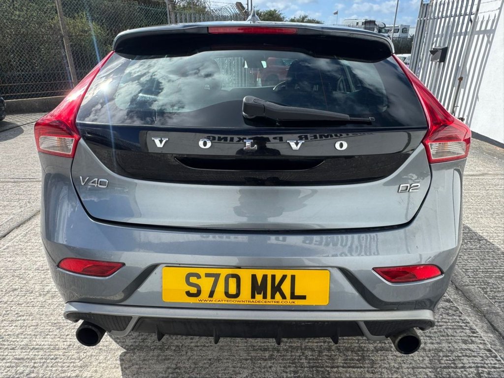 Used Volvo V40 2014 for sale - 78056474: Photo 5