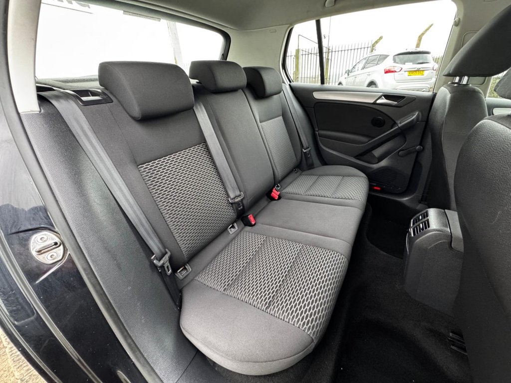 Used Volkswagen Golf 2011 for sale - 76559025: Photo 14