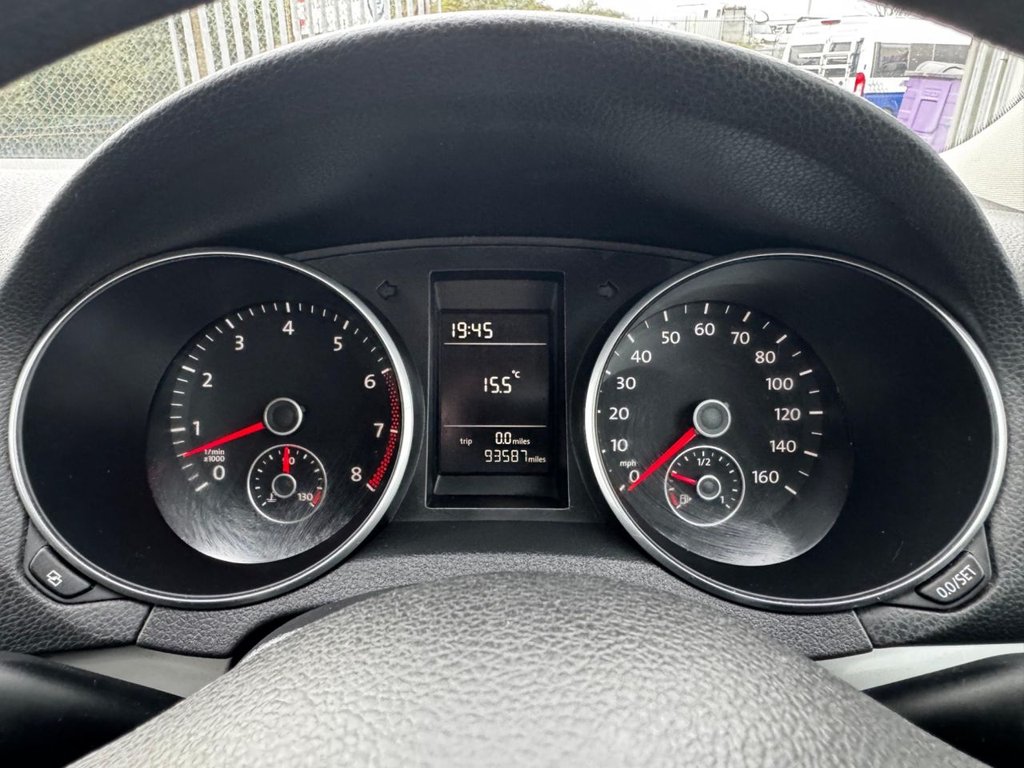 Used Volkswagen Golf 2011 for sale - 76559025: Photo 41