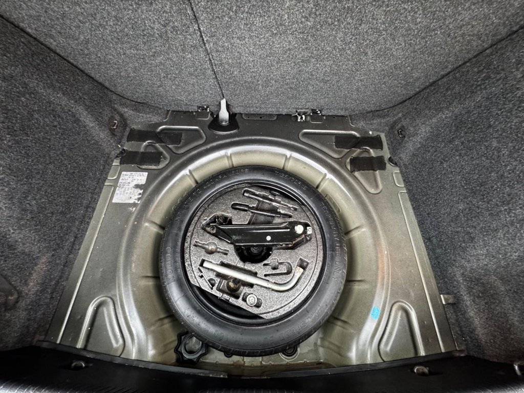 Used Volkswagen Golf 2011 for sale - 76559025: Photo 8